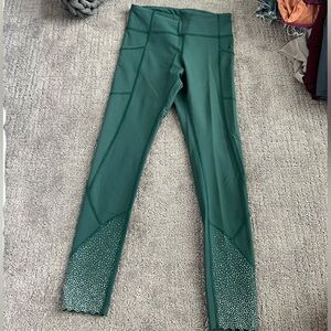 Lululemon leggings size 4